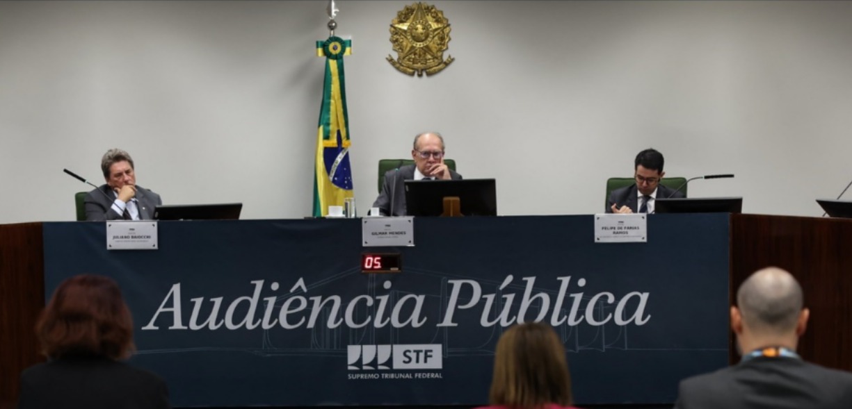 Gilmar Mendes agradece expositores e diz que argumentos vão contribuir para discussão sobre escola cívico-militar