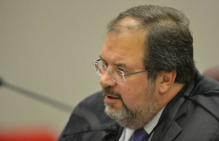stj-invalida-emprestimo-contratado-por-analfabeto-em-caixa-eletronico