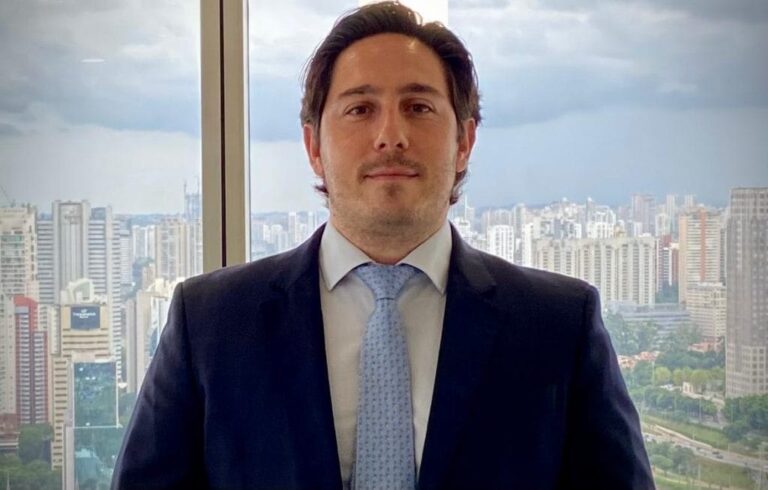 Envelhecer ficou mais caro? Alta dos planos de saúde preocupa consumidores idosos
